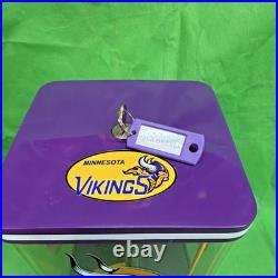 Minnesota Vikings Komet Vintage Candy Vending Machine 25 Cent with Key