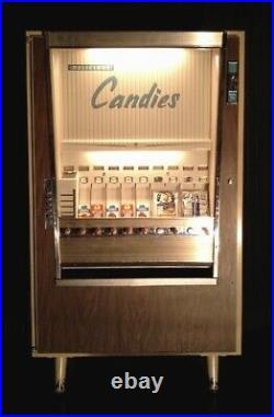 National Vendors VINTAGE Candy Vending Machine, EVERYTHING WORKS, Series CM