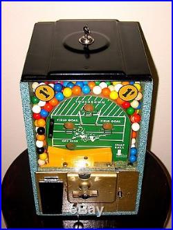 Nice Vintage 1950's 1 Cent Victor Football Pinball Flip Gumball Machine
