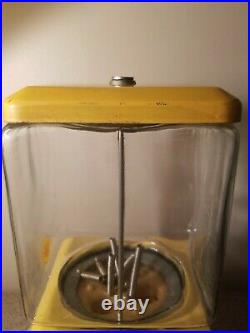 Northwestern Glass Globe 10 Cent Candy Peanut Gumball Vending Machine Vintage
