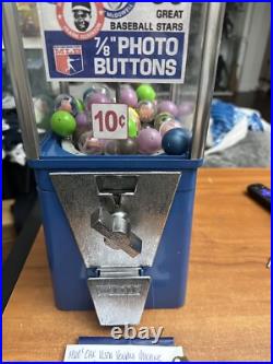 Oak Vista Vending Machine Vintage with Key Gumball Baseball Photo Buttons