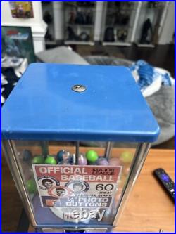 Oak Vista Vending Machine Vintage with Key Gumball Baseball Photo Buttons