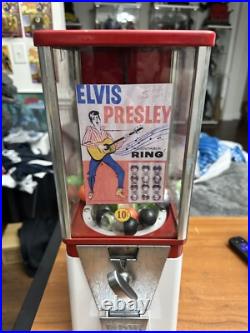 Oak Vista Vending Machine Vintage with Key Gumball Elvis Presley Rings
