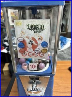 Oak Vista Vending Machine Vintage with Key Gumball NFL Football Rings