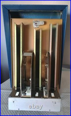 Old Vintage Stamp Machine (. 50.25.50) No Key (can be opened)