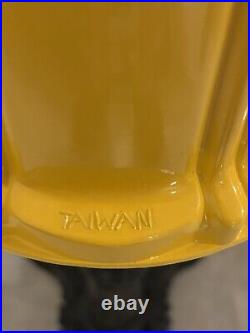 Orginal Vintage Gumball Machine Yellow With Cast Iron Black Stand Works Taiwan