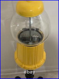 Orginal Vintage Gumball Machine Yellow With Cast Iron Black Stand Works Taiwan