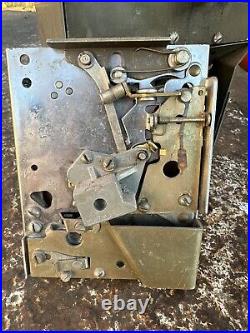 Original Vintage V81 D Coin Mech Vendo VMC Vendorlator 81 Soda Machine Look