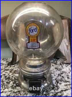 RARE 1 Vendor Vintage Ford Gum Gumball Machine with Decal & Big Plastic Globe