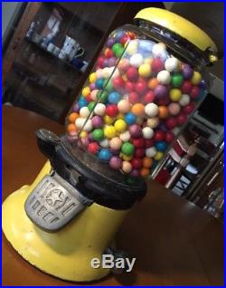 RARE Unrestored Cast Iron COLUMBUS VENDOR Gum Ball Machine vintage one penny