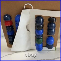 RARE VINTAGE MLB Standings Laich Industries Vending Machine Card With Helmets 84