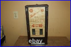 Rare Vintage Marlin Firearms 10c Shaving Razor Blades Vending Machine WithKey