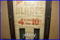 Rare Vintage Marlin Firearms 10c Shaving Razor Blades Vending Machine WithKey