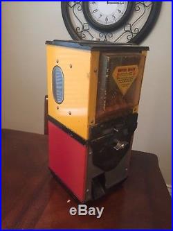 Rare Vintage Victor Gum Ball Machine Uses Both Pennies & Nickels 1940s