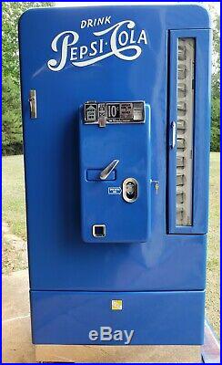 Restored Vintage Pepsi VMC Vendo 110 Antique Mancave Coke Drink Machine