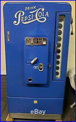 Restored Vintage Pepsi VMC Vendo 110 Antique Mancave Coke Drink Machine