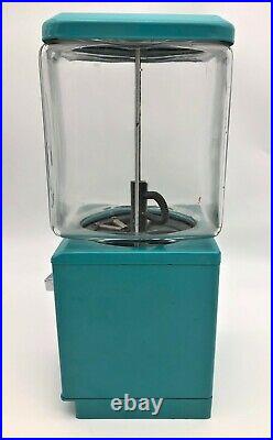 Retro Vintage Northwestern Glass Globe Candy Toy Gumball Machine