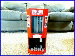 Select-O-Vend, Vintage Penny Candy and Gum Machine 1940's Vintage Candy