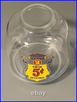 Silver King 5 Cent Gumball / Peanut Machine Vintage Vending. Original Condition
