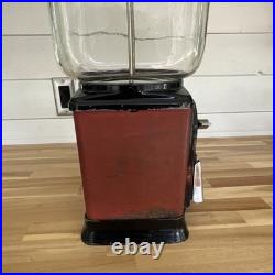 Topper De Luxe Vintage Style Gumball Machine Bulk with Glass Globe and key