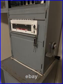 U-Select-It. Vintage Candy & Snack Vending Machine Coin-Operated 15 Cents 1950s