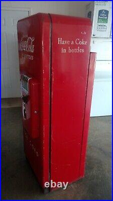 VERY NICE Original Vintage 1950's Cavalier Coke Coca Cola Machine SURVIVOR Vendo