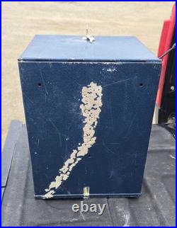 VERY RARE Vintage 1950s BIC Coin Operated School Vending Machine 35 Cents