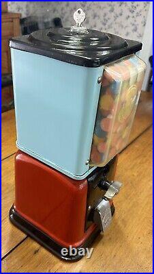 VINTAGE 1940's VICTOR TOPPER 1 CENT DELUXE WINDOW GUMBALL MACHINE WithKEY