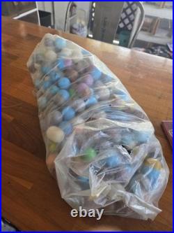 VINTAGE 1950-60's Gumball Machine 250 NOS Snap Close Plastic Capsules ALL RINGS