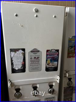 VINTAGE 1970s CONDOM VENDING MACHINE /PREVIOUSLY REFURBISHED NOVELTY ITEM