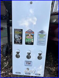 VINTAGE 1970s CONDOM VENDING MACHINE /PREVIOUSLY REFURBISHED NOVELTY ITEM