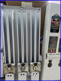 VINTAGE 80s CONDOM NOVELTY VENDING MACHINE PREVIOUSLY REFURBISHED COVER