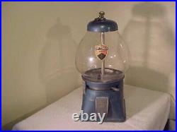 VINTAGE ABBEY 1 penny gumball peanuts machine