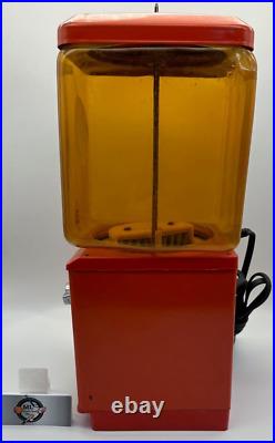 VINTAGE A & A CO 25 CENT Hot Nuts VENDING MACHINE With KEY 1950's 100% WORKS