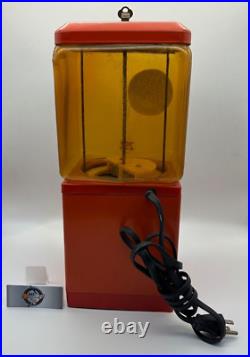 VINTAGE A & A CO 25 CENT Hot Nuts VENDING MACHINE With KEY 1950's 100% WORKS