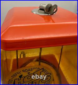 VINTAGE A & A CO 25 CENT Hot Nuts VENDING MACHINE With KEY 1950's 100% WORKS