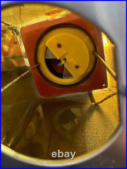 VINTAGE A & A CO 25 CENT Hot Nuts VENDING MACHINE With KEY 1950's 100% WORKS