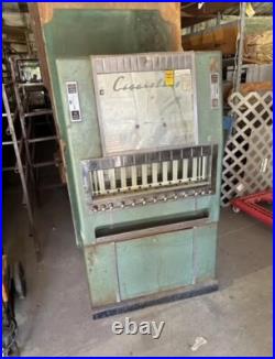 VINTAGE COIN OPERATED CIGARETTE VENDING MACHINE, 1940's NATIONAL VENDORS MODEL