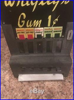 Vintage Coin Operated Wrigleys Gum Vending Machine 1930's Rare