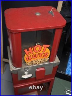 VINTAGE Hot Nuts 25 Cent Vending Machine Coast Vending, Inc. Electric with Stand