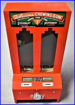 VINTAGE JOLLY GOOD INDUSTRIES PENNY GUM MACHINE DELICIOUS CHEWING GUM with2 KEYS