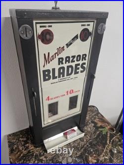 VINTAGE Marlin Razor Blade Vending Machine
