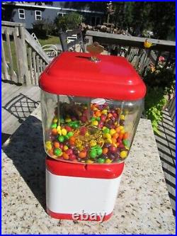 VINTAGE ORIGINAL 1950's OAK MFG. BULK VENDING MACHINE 1 CENT GUM BALL MACHINE