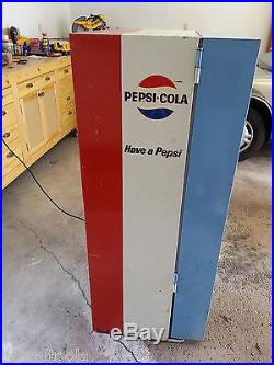 Vintage Pepsi Soda Vending Machine