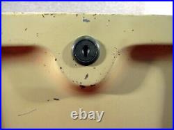 VINTAGE SCHOOL NOTBOOK PAPER VENDING MACHINE Coin Slot Operated (EZS000944)
