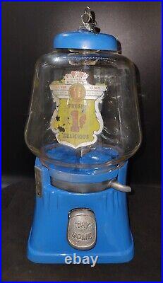VINTAGE Silver King 1 Cent Gum Ball Machine Works Comes WITH Key