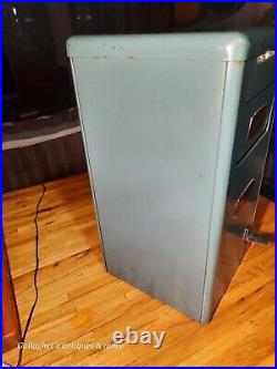 VINTAGE Tampon Tamp Nibroc Dispose Dispense trash can Vending machine no key