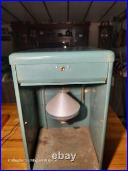 VINTAGE Tampon Tamp Nibroc Dispose Dispense trash can Vending machine no key