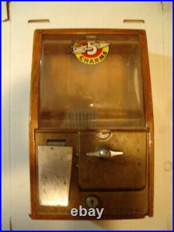 VINTAGE VICTOR OAK WOOD FIVE CENT CANDY VENDING MACHINE withkeys