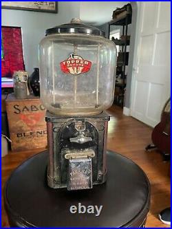 VINTAGE Victor Topper Deluxe 1 Cent Nuts / Candy Machine Gum Ball